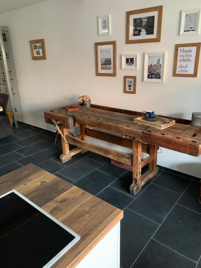 Hier Steckt Liebe Drin ! Apartment Dormagen Exterior foto